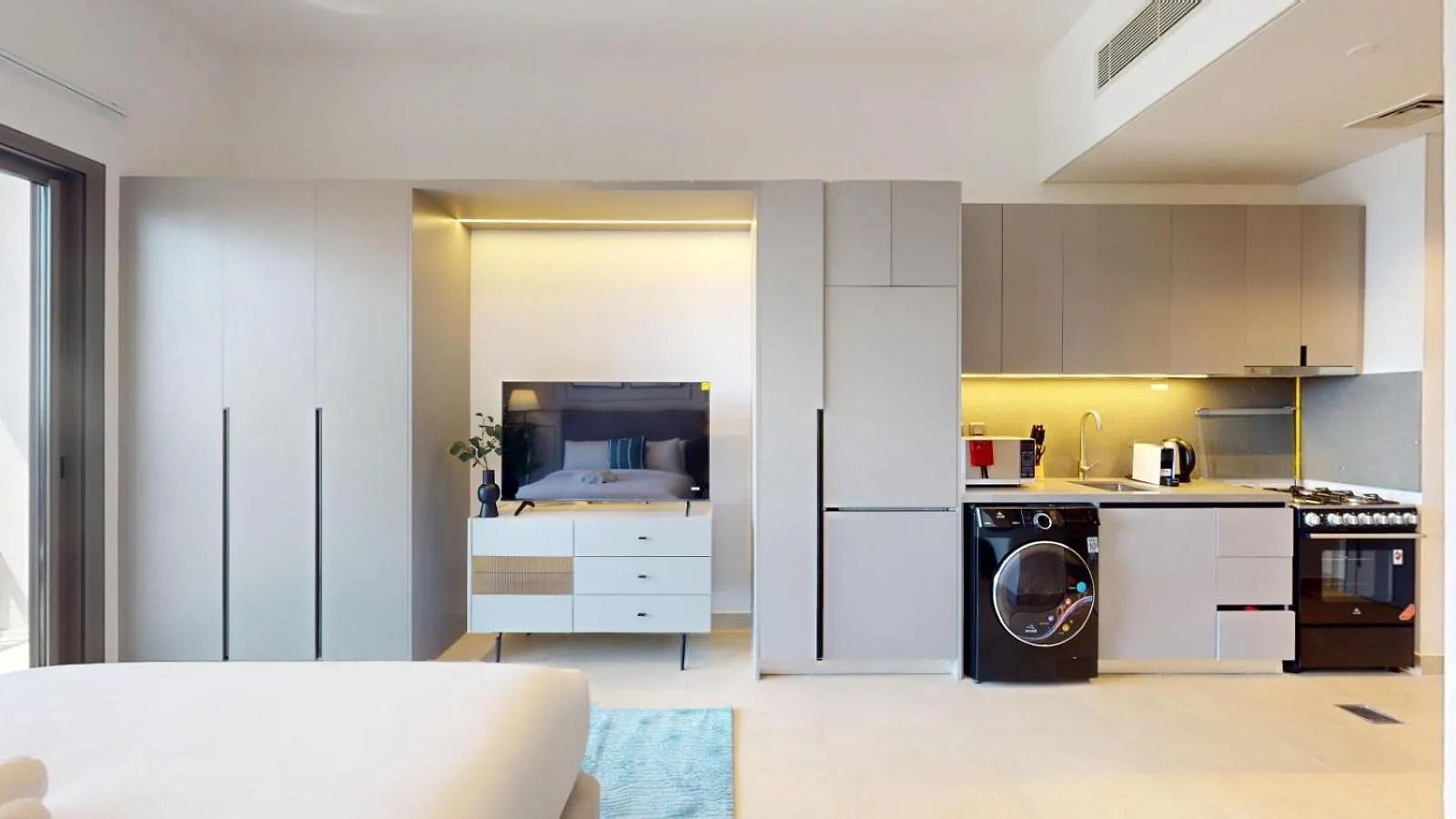 Mag 980 - Cosy Studio With City Views In Meydan Dubai Apartment
